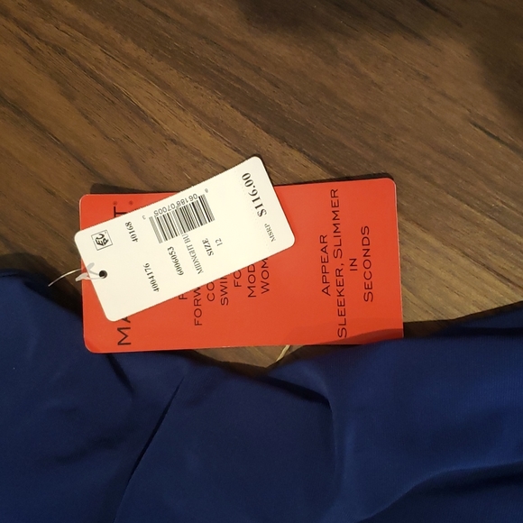 Magicsuit Miraclesuit® Jolene Tankini Top-NWT! - Picture 3 of 8